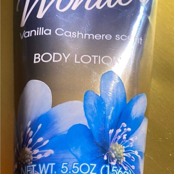 🛍️Spa Luxury Wonder Vanilla Cashmere scent 💦 - Picture 3 of 5